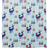 トナカイ、クリスマスツリー、雪片パターン シャワーカーテン (正面)