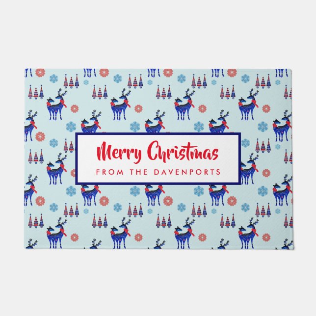 トナカイ、クリスマスツリー、雪片パターン ドアマット (正面)