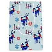トナカイ、クリスマスツリー、雪片パターン ミディアムペーパーバッグ (裏面)