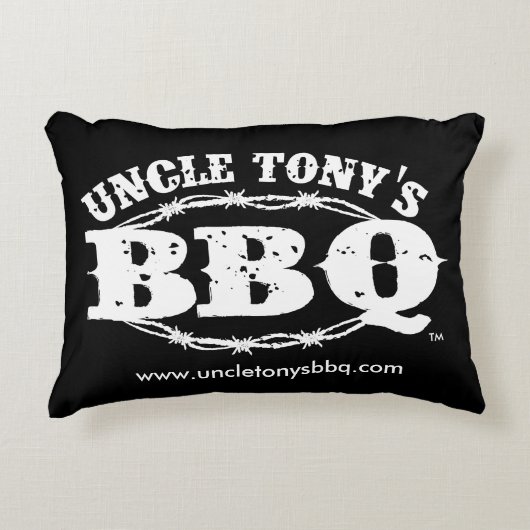 トニーBBQの叔父さんの枕 アクセントクッション (正面)