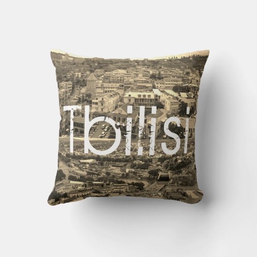 トビリシ・ジョージア・シティ・アーキテクチャシティスケープ クッション (裏面)