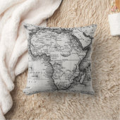 トマススターリングが刻むアフリカ|の地図 クッション (ブランケット)