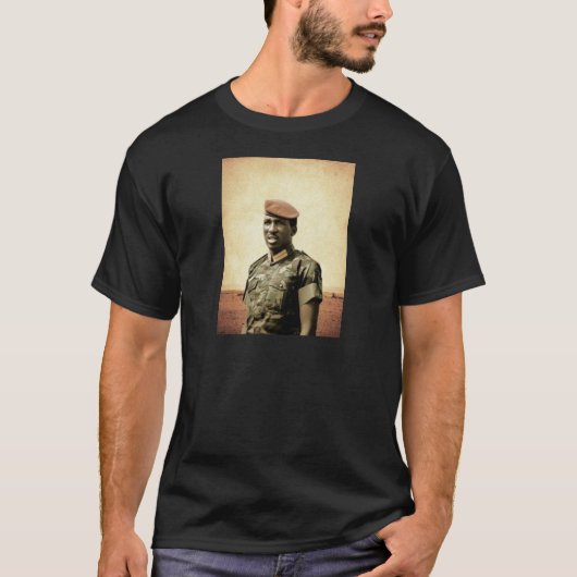 トマスSankara -ブルキナファソ-アフリカの大統領 Tシャツ (正面)