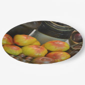 トマトの収穫 ペーパープレート (アングル)