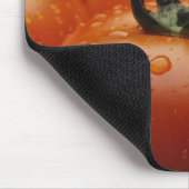 トマト2のクローズアップ マウスパッド (コーナー)