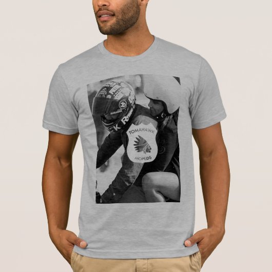 トマホークのカップケーキ-ヒースの灰色 Tシャツ (正面)