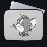 トムとジェリー Tom Says Nope ラップトップスリーブ<br><div class="desc">トムは不機嫌とことわざ「Nope」を探している。</div>