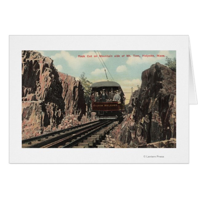 トム山のロックカット (正面横)