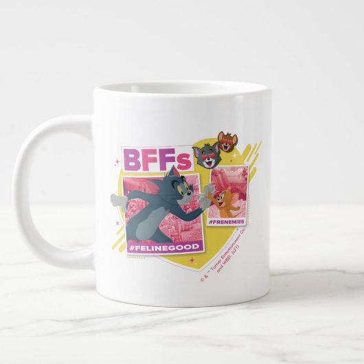 トム&ジェリーBFFs写真絵文字コラージュ ジャンボコーヒーマグカップ (左)