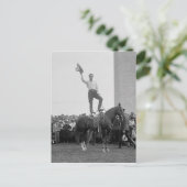 トム・ミックスは男の子のグループを楽しむ ポストカード (スタンド正面)