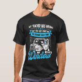 トラおもしろいッカー18台車の運転手贈答品 Tシャツ (正面)