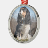 トライカラーカバリヤキングチャールズスパニエル犬 メタルオーナメント (左)