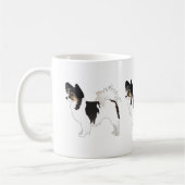 トライカラーパピヨン玩具犬種イラストレーション コーヒーマグカップ (左)