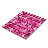 トライバモダンル幾何学模様、バーガンディとピンク タイル (側面)