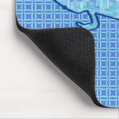 トライバルろうけつ染めゲッコ – ソフトデニムブルー マウスパッド (コーナー)