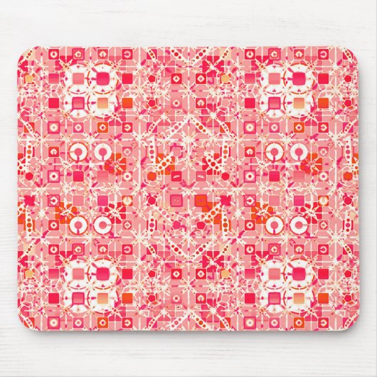 トライバルろうけつ染め – コーラルピンク、コーラルオレンジとクリーム マウスパッド (正面)
