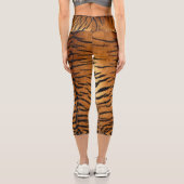 トライバルジャングル動物の毛皮タイガープリント カプリレギンス (裏面)