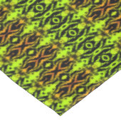 トライバルブラウンとブラックパターン テーブルクロス (アングル)