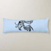 トライバルペリカンアートオンブルー ボディピロー (正面)