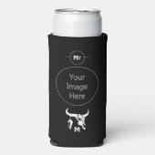 トライバルホワイトロングーンブルブルスカルウィホワイトフェザー スリム缶クーラー (Seltzer正面)