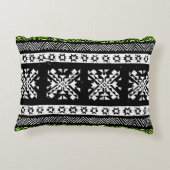 トライバル・ナバホ、白黒・グリーン・パターン。 アクセントクッション (裏面)