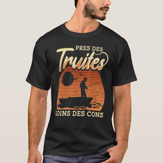 トラウトに近く、コーンから遠く離れた 漁師 Tシャツ (正面)
