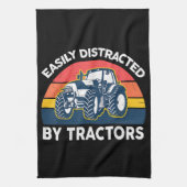 トラクタおもしろいーとシャツの農家Fに簡単に気を取られる キッチンタオル (縦)