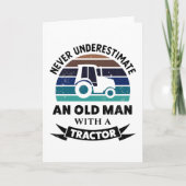 トラクターを持つ面白いおじいちゃん農場ユーモアギフト カード (正面)