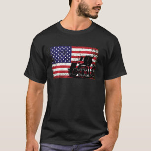 トラクターアメリカ国旗の愛国的ヴィンテージ農業 Tシャツ