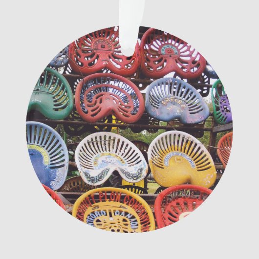 トラクターショーのトラクターの座席 オーナメント (正面)