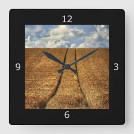 トラクタートラックでベレとゴーウィートのフィールド スクエア壁時計