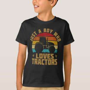 トラクター好きの少年だけの農場子供の誕生日 Tシャツ