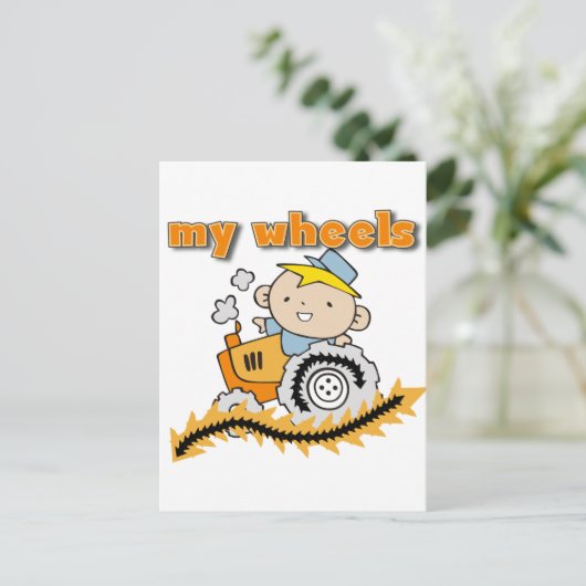 トラクター私の車輪のTシャツおよびギフト ポストカード (スタンド正面)