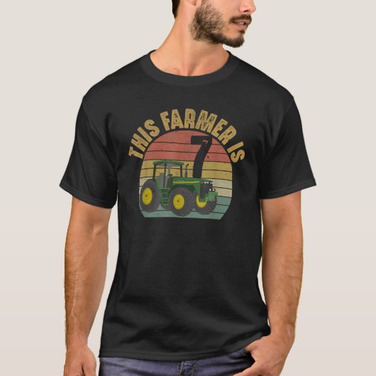 トラクター7th誕生日7年オールド農家ファームテーマ tシャツ (正面)