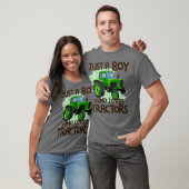 トラクターTシャツファームが大好きな少年たち Tシャツ (ユニセックス)