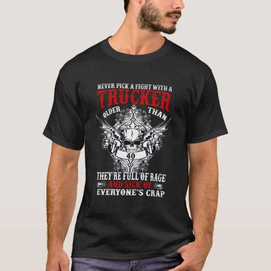 トラッカーに挑むな Tシャツ (正面)