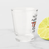 トラックおもしろい運転手 |牽引素晴らしトラックドライバー ショットグラス (左)