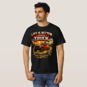 トラックがあれば人生はもっと楽しい Tシャツ (正面フル)