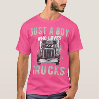 トラックが大好きな少年おもしろい Tシャツ