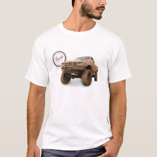 トラックは美しいです(4x4 「Yota) Tシャツ