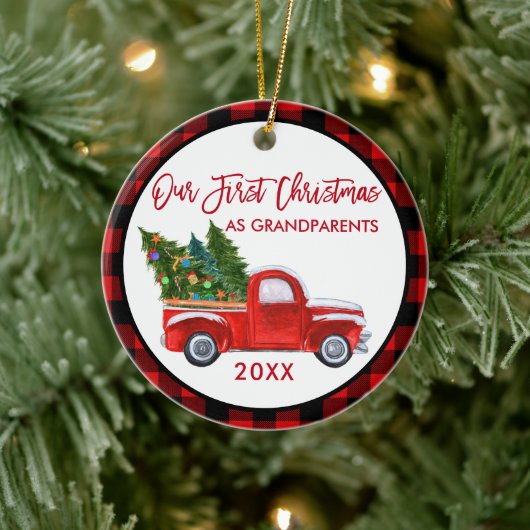 トラック初めてのクリスマスとして祖父母レッドプレイド セラミックオーナメント (ツリー)