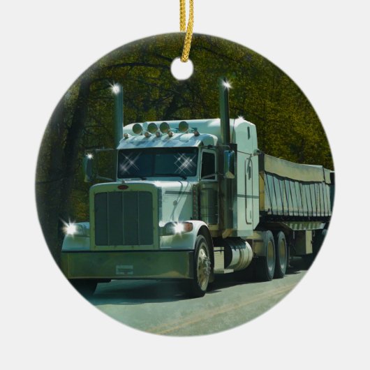 トラック愛好家のための大きな白いトラックとハイウェイアート セラミックオーナメント (正面)