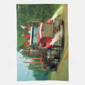 トラック愛好家のための大型トラックとハイウェイアート キッチンタオル (縦)