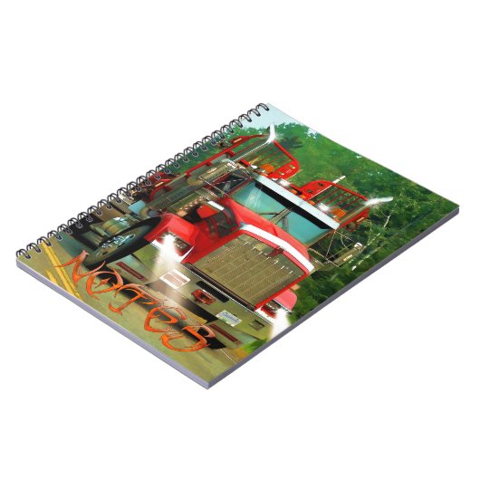 トラック愛好家のための大型トラックとハイウェイアート ノートブック (左側)