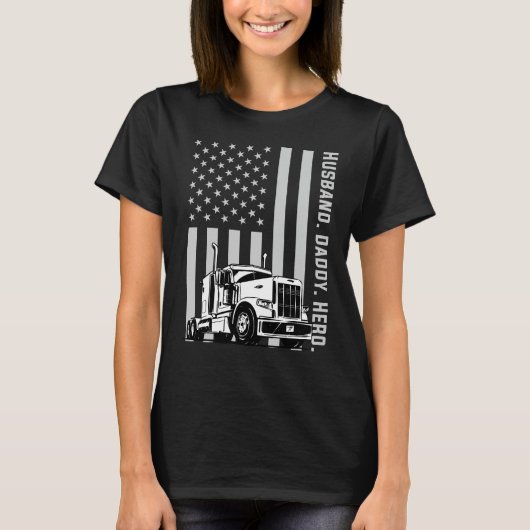 トラック運転手のパパのトラックの運転手の米国旗の父の日 Tシャツ (正面)