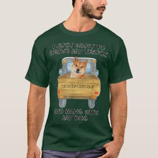 トラック駆動ドッグ柴犬 Tシャツ