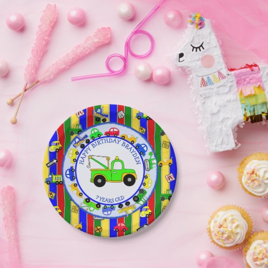 トラック、車、トラクターと交通シンボルや象徴誕生日 ペーパープレート (パーティー)