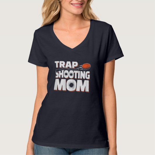 トラップ射撃、 発砲ママ Tシャツ (正面)