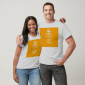 トラフィックの黄色の背景保の静かなテキスト Tシャツ (ユニセックス)
