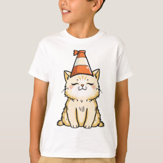 トラフィックコーンハットでドリーミー猫 Tシャツ